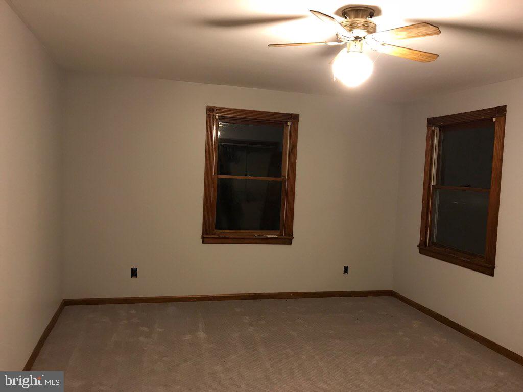 10 Spicer St Property Photo 13