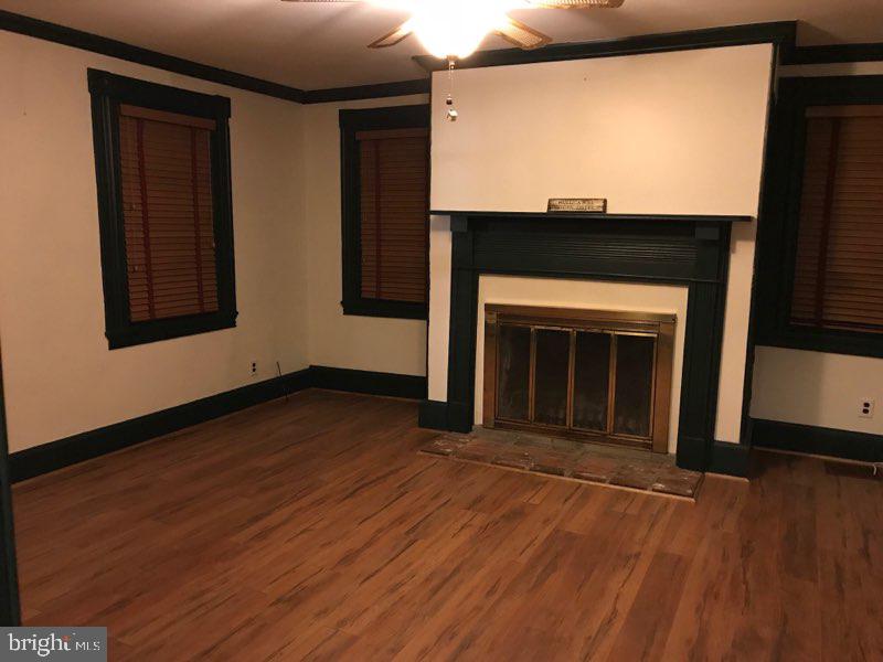 10 Spicer St Property Photo 15