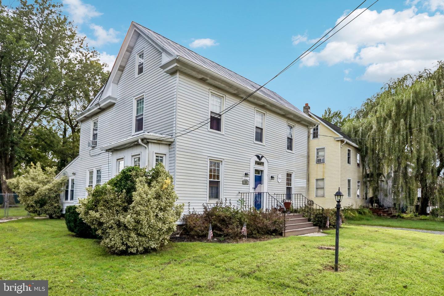 15 E Cohawkin Rd Property Photo 1