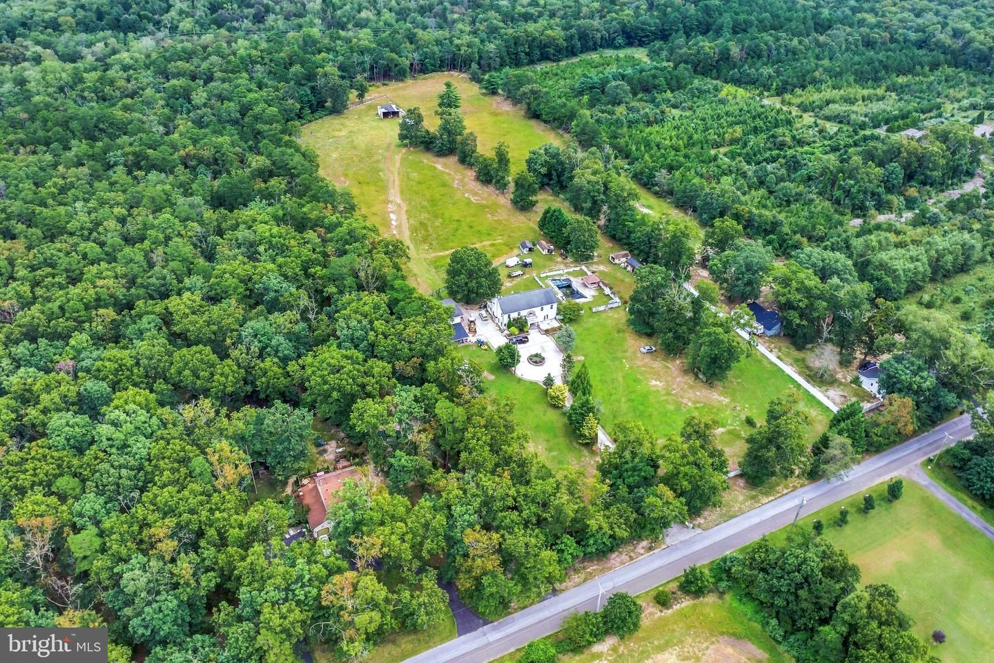 3056 Jackson Rd Property Photo 1