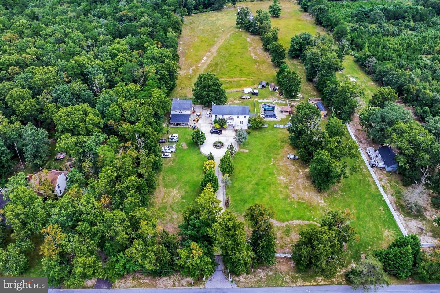 3056 Jackson Rd Property Photo 3