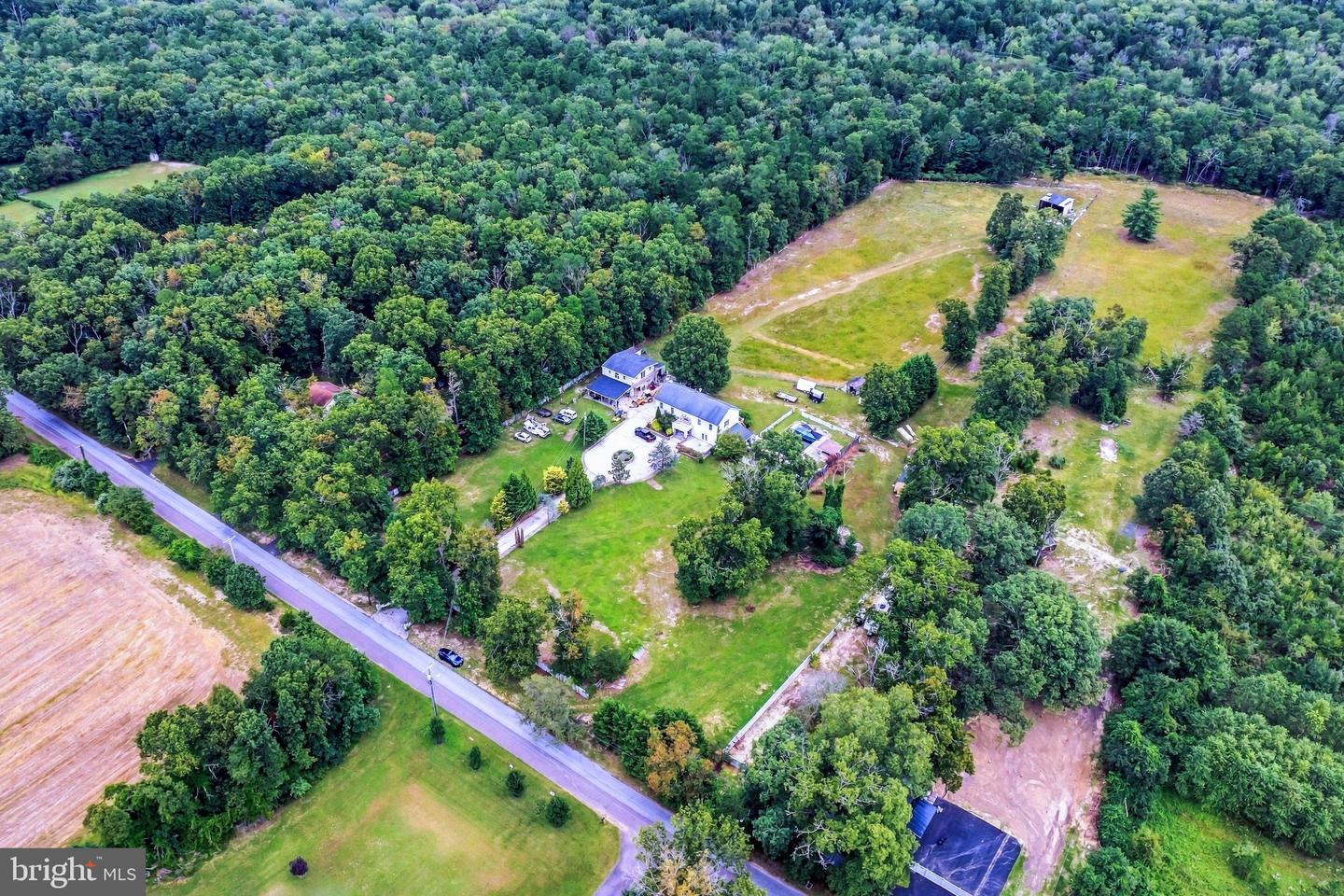 3056 Jackson Rd Property Photo 4