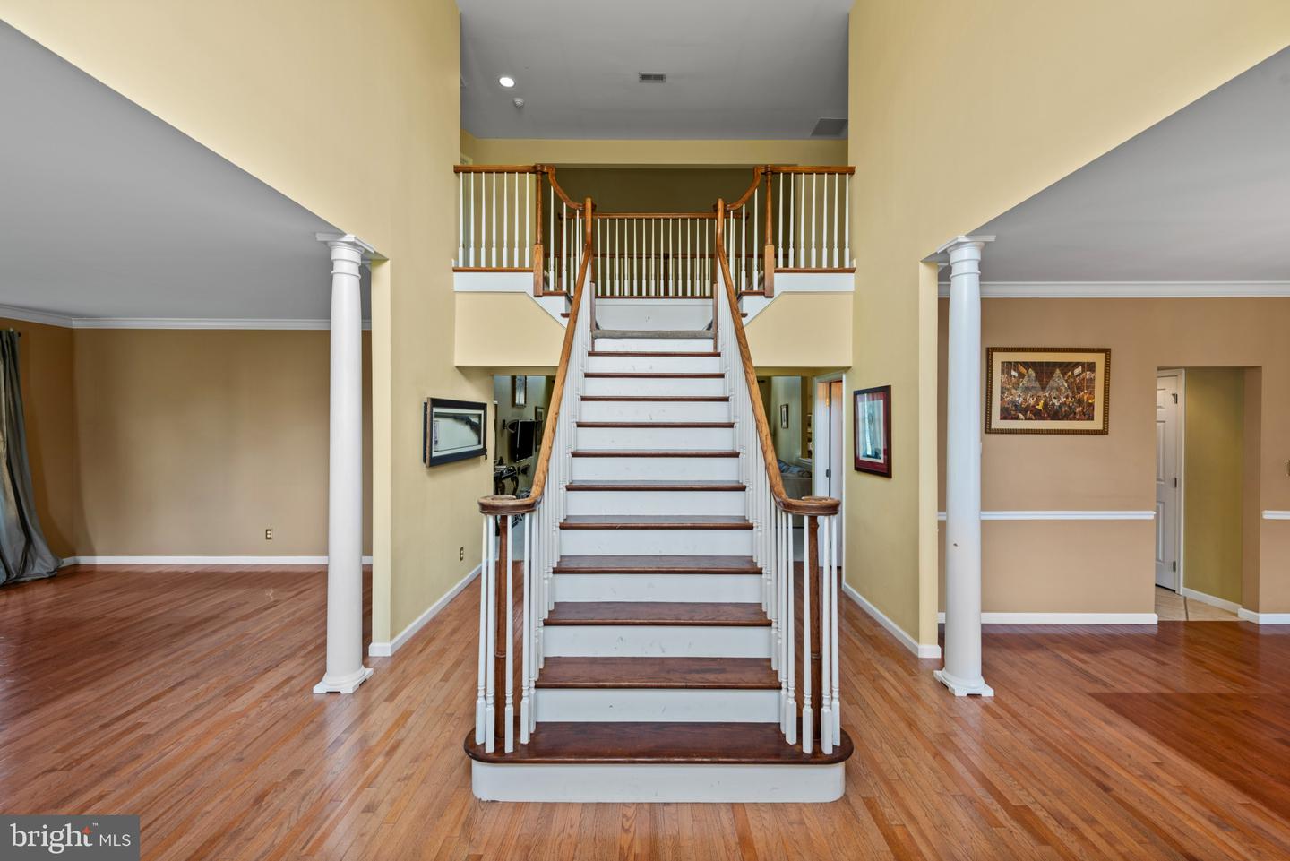40 Joseph Dr Property Photo 4