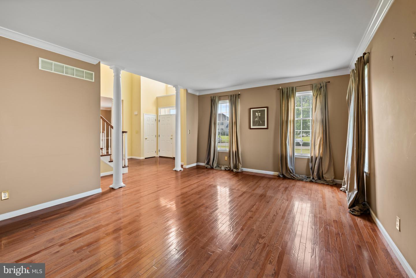 40 Joseph Dr Property Photo 5