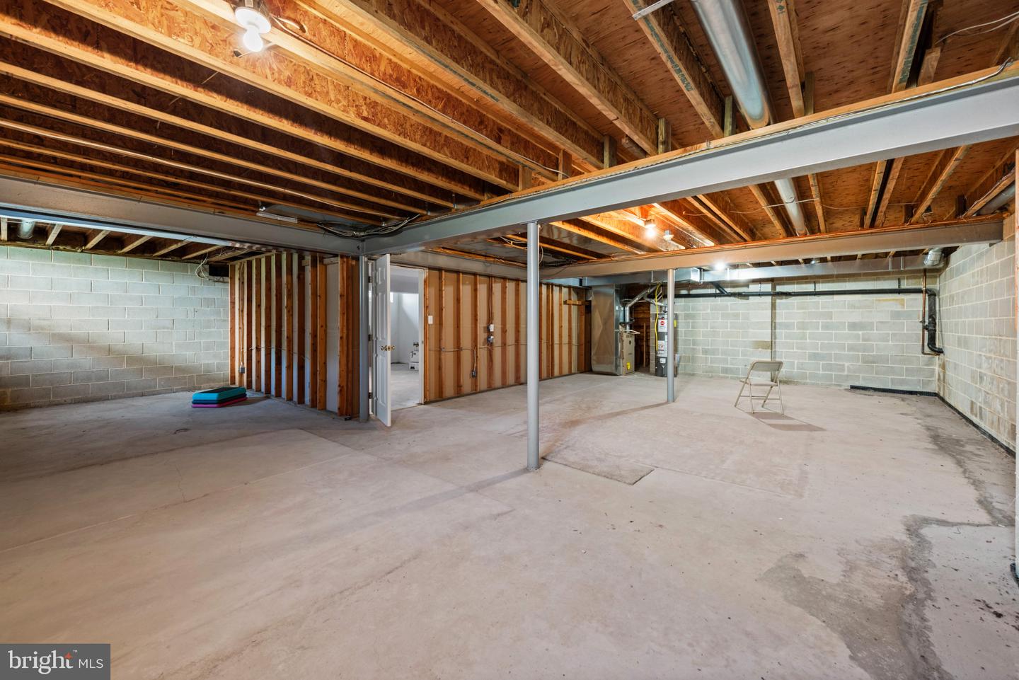 40 Joseph Dr Property Photo 17