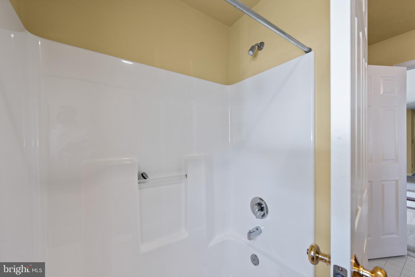 40 Joseph Dr Property Photo 20