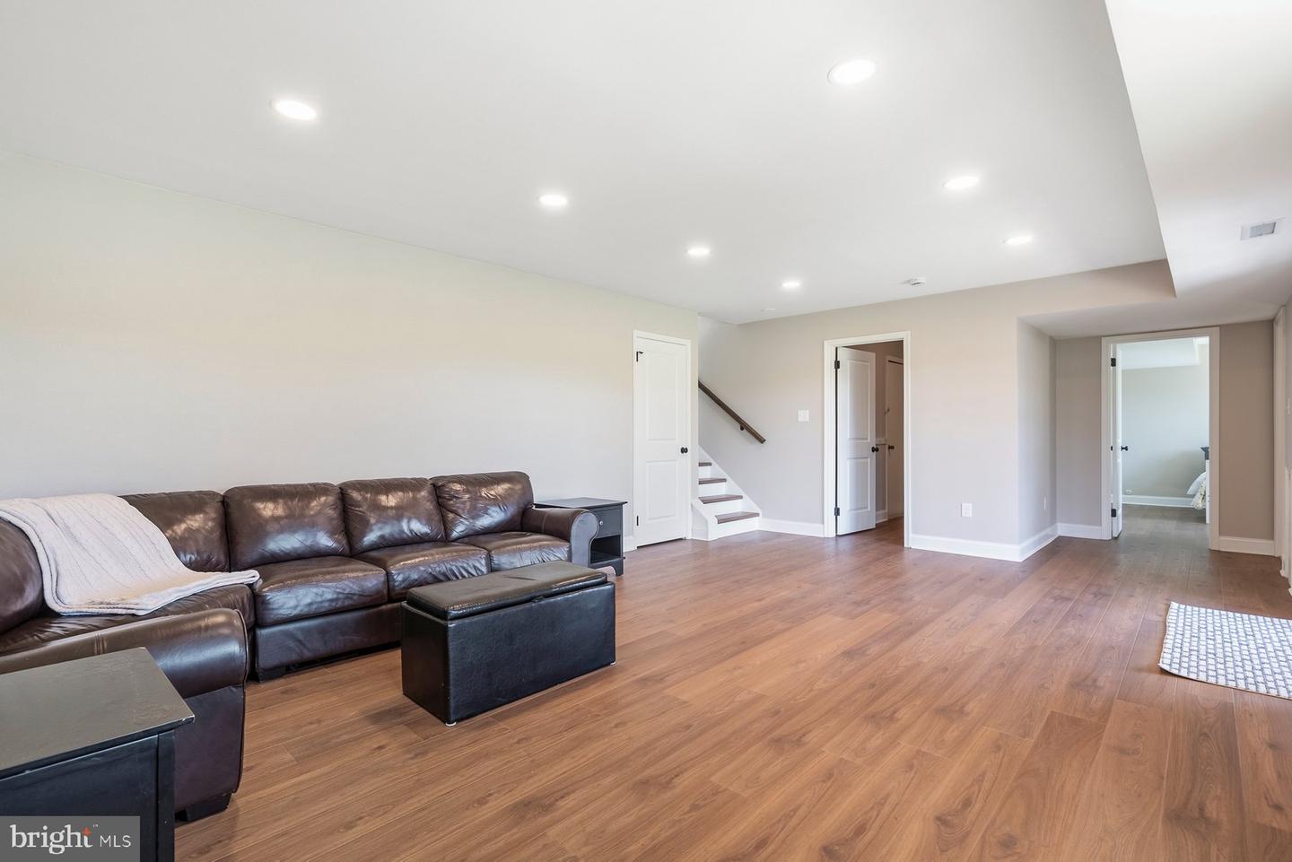 7 Orchardview Dr Property Photo 24