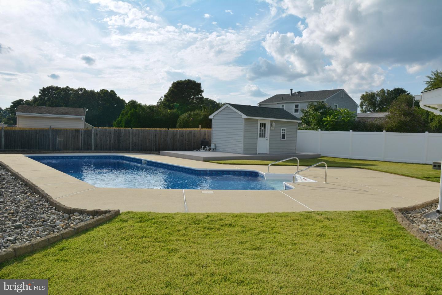4 Orion Way Property Photo 4
