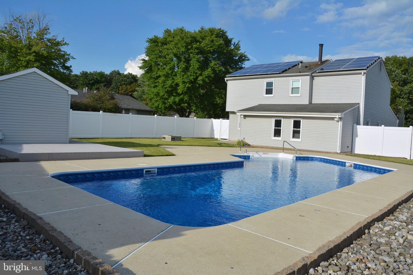 4 Orion Way Property Photo 5
