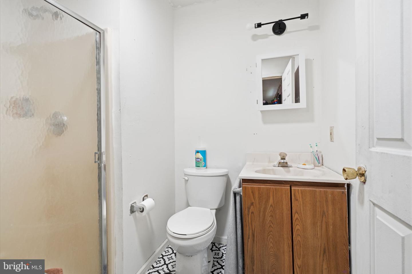 347 Marion Ave Property Photo 17