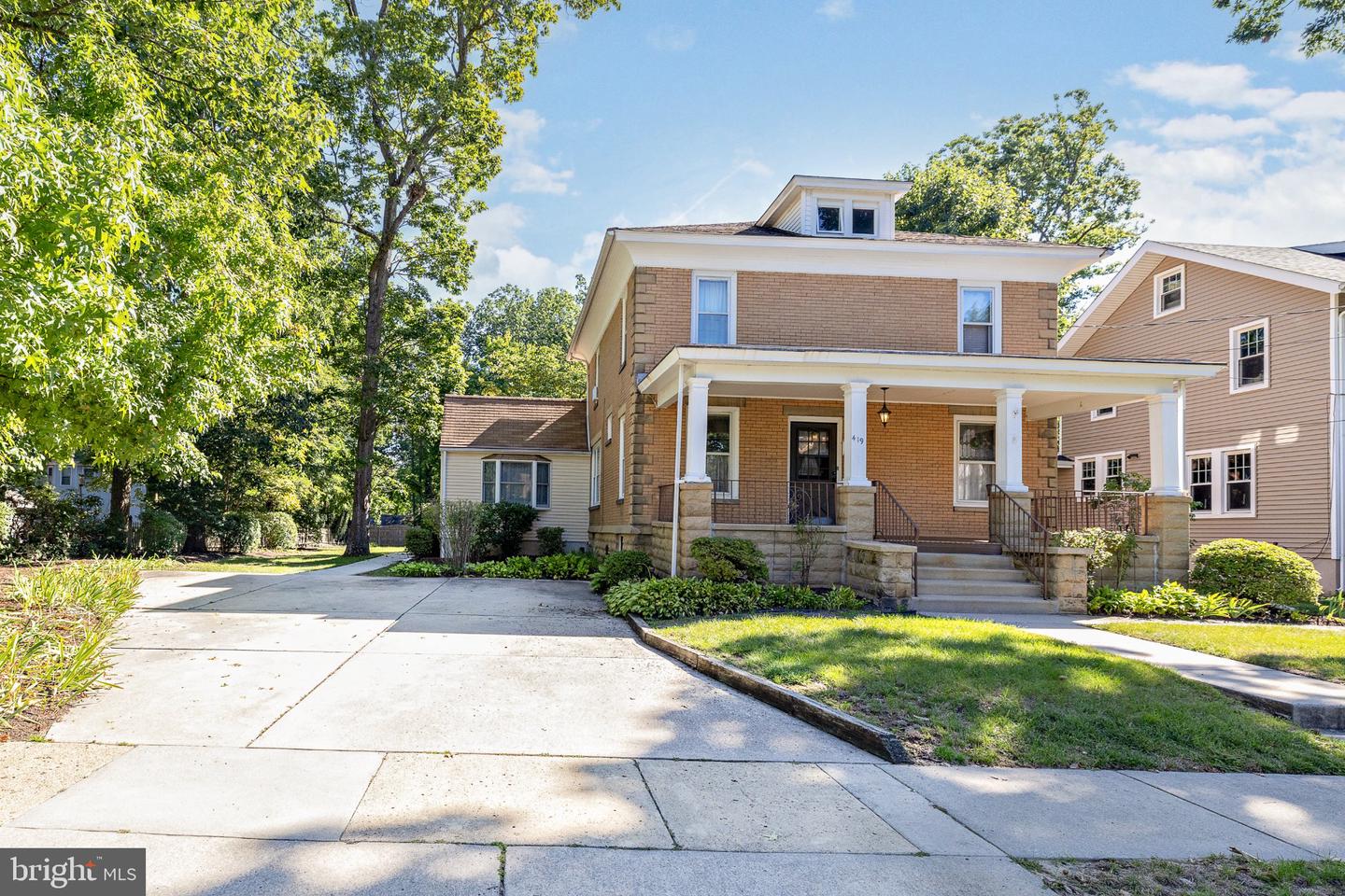 419 Highland Ter Property Photo 6