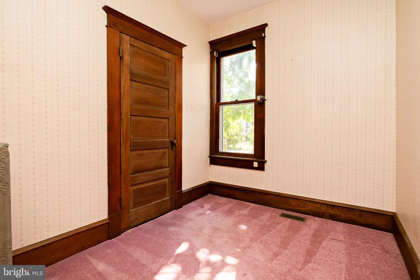 419 Highland Ter Property Photo 17