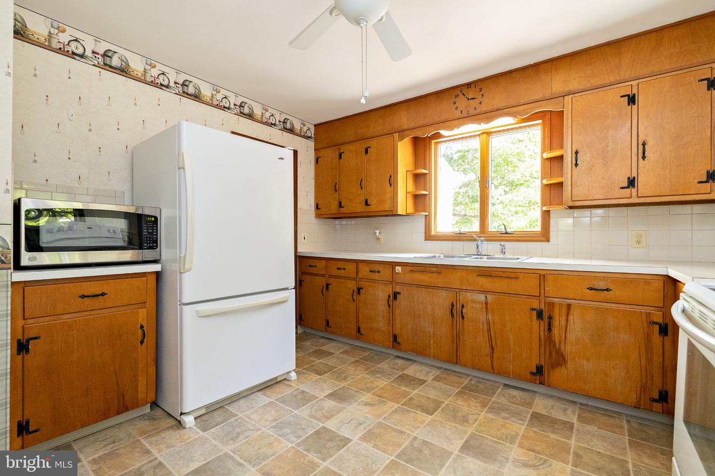 419 Highland Ter Property Photo 23