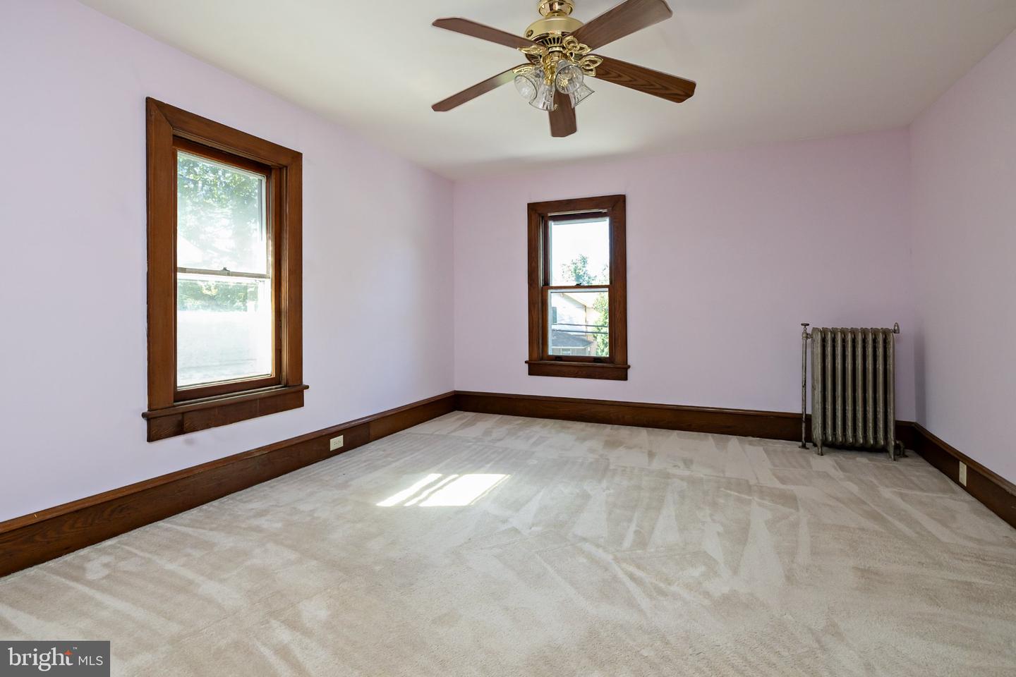 419 Highland Ter Property Photo 37