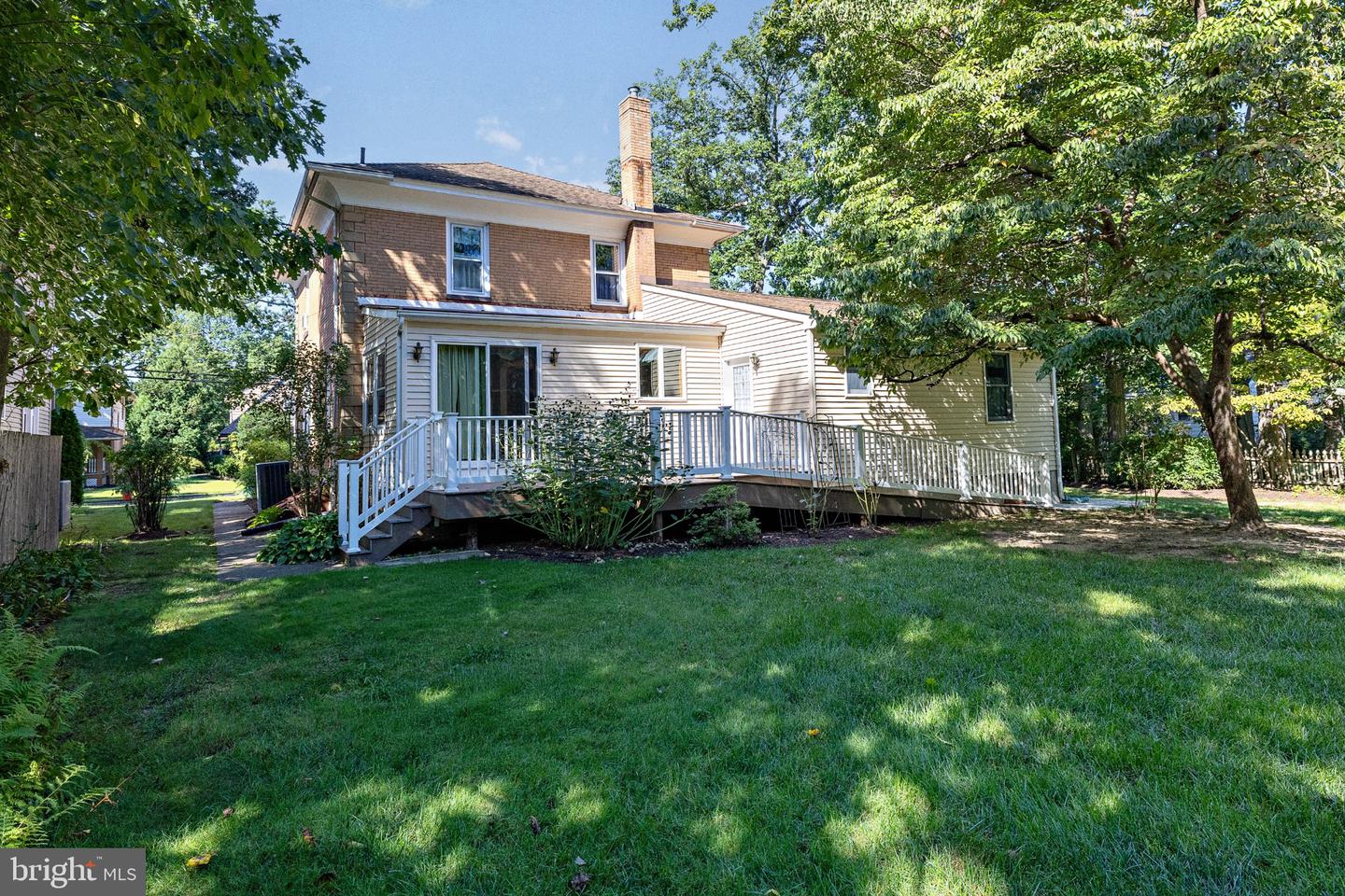 419 Highland Ter Property Photo 54