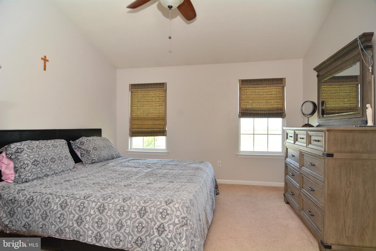 207 Bantry St Property Photo 10