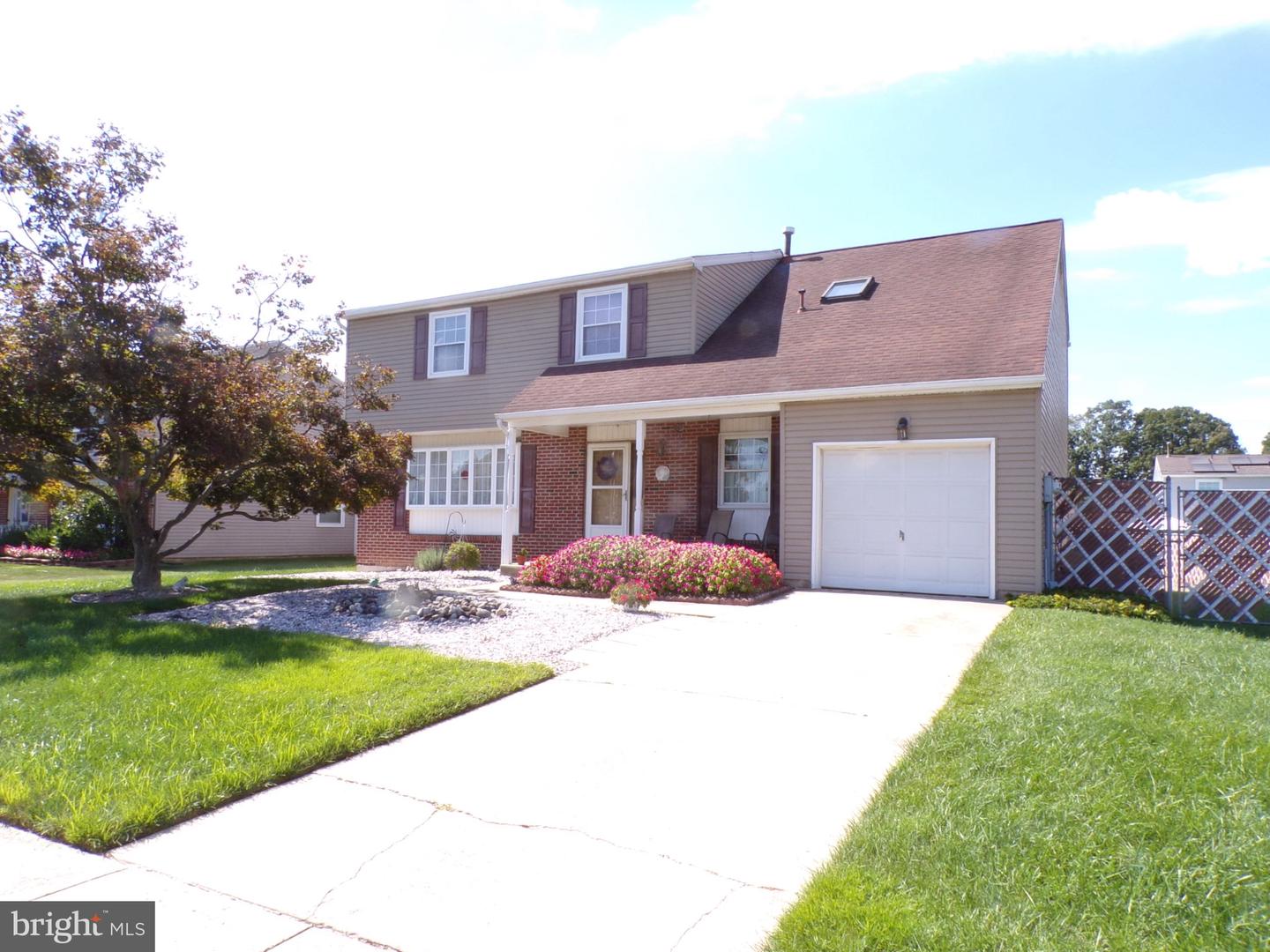 5 Brookside Dr Property Photo 1