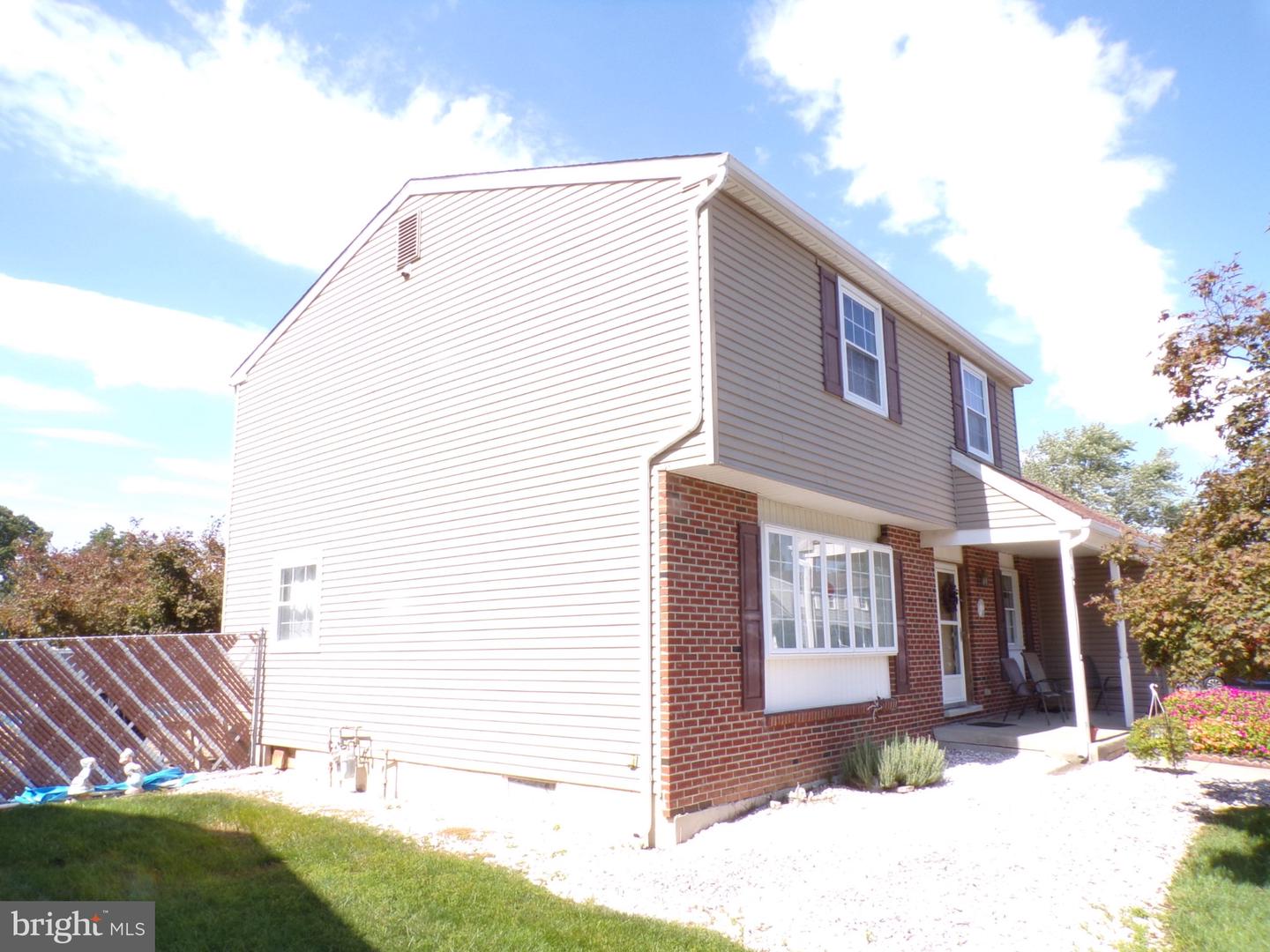 5 Brookside Dr Property Photo 27