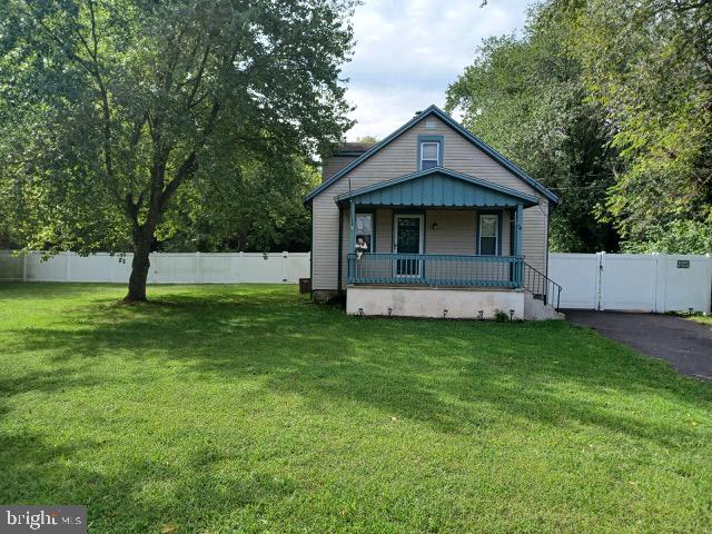 525 Radix Rd Property Photo 1