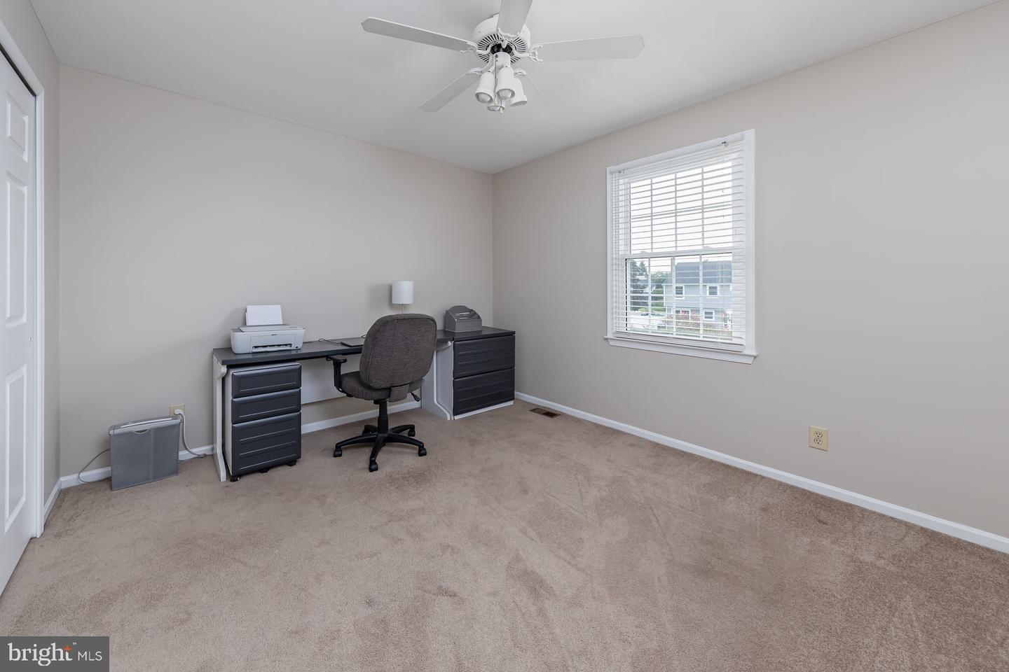 2 Walton Dr Property Photo 31