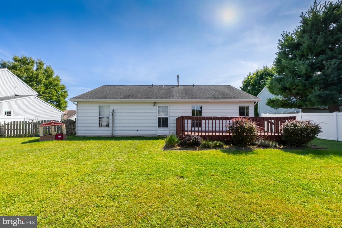 9 Ware Dr Property Photo 4