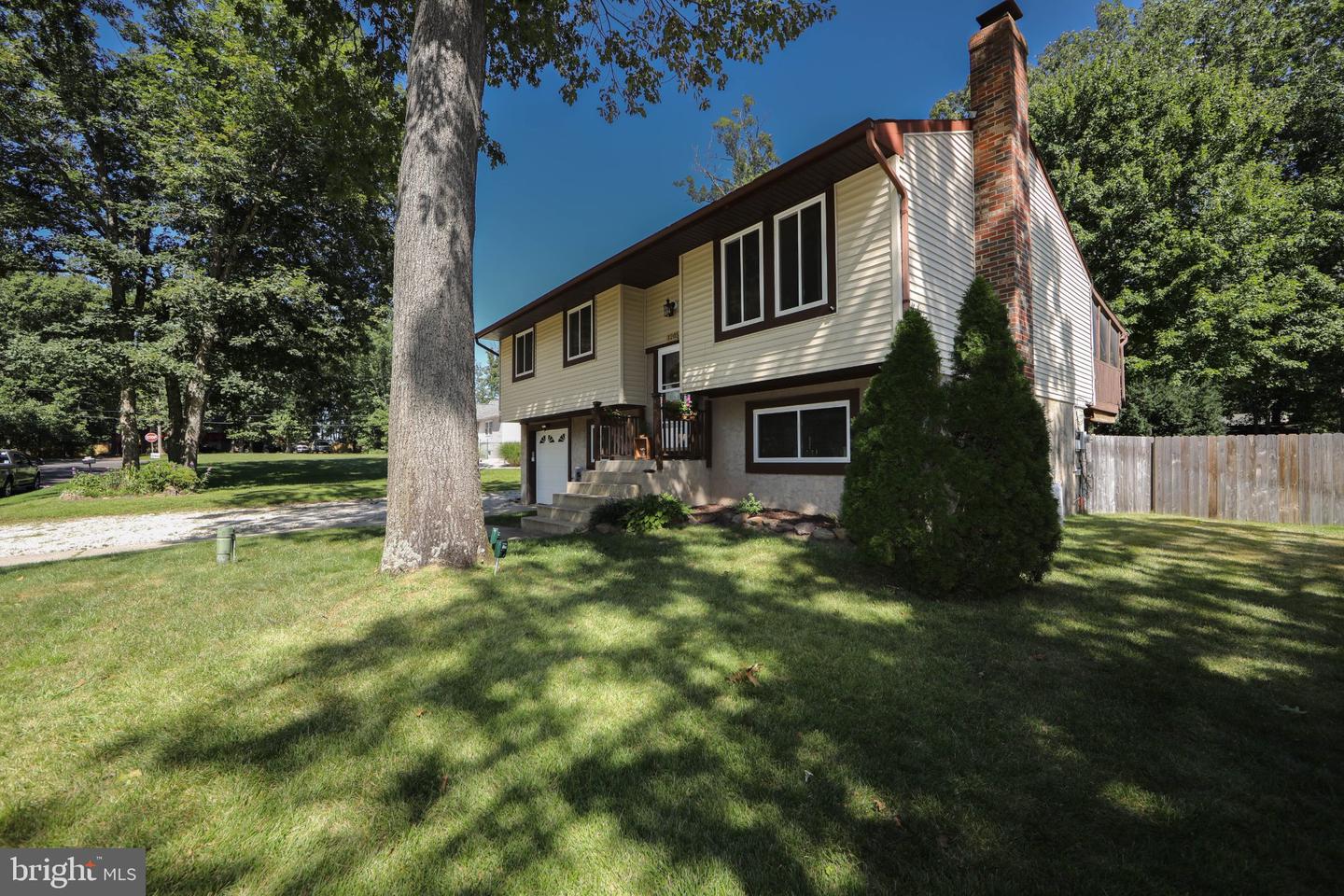 1205 Iris Ave Property Photo 40