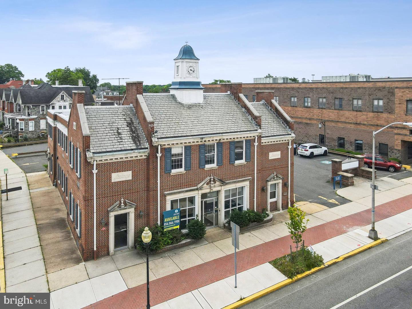 22 N Broad St Property Photo 14