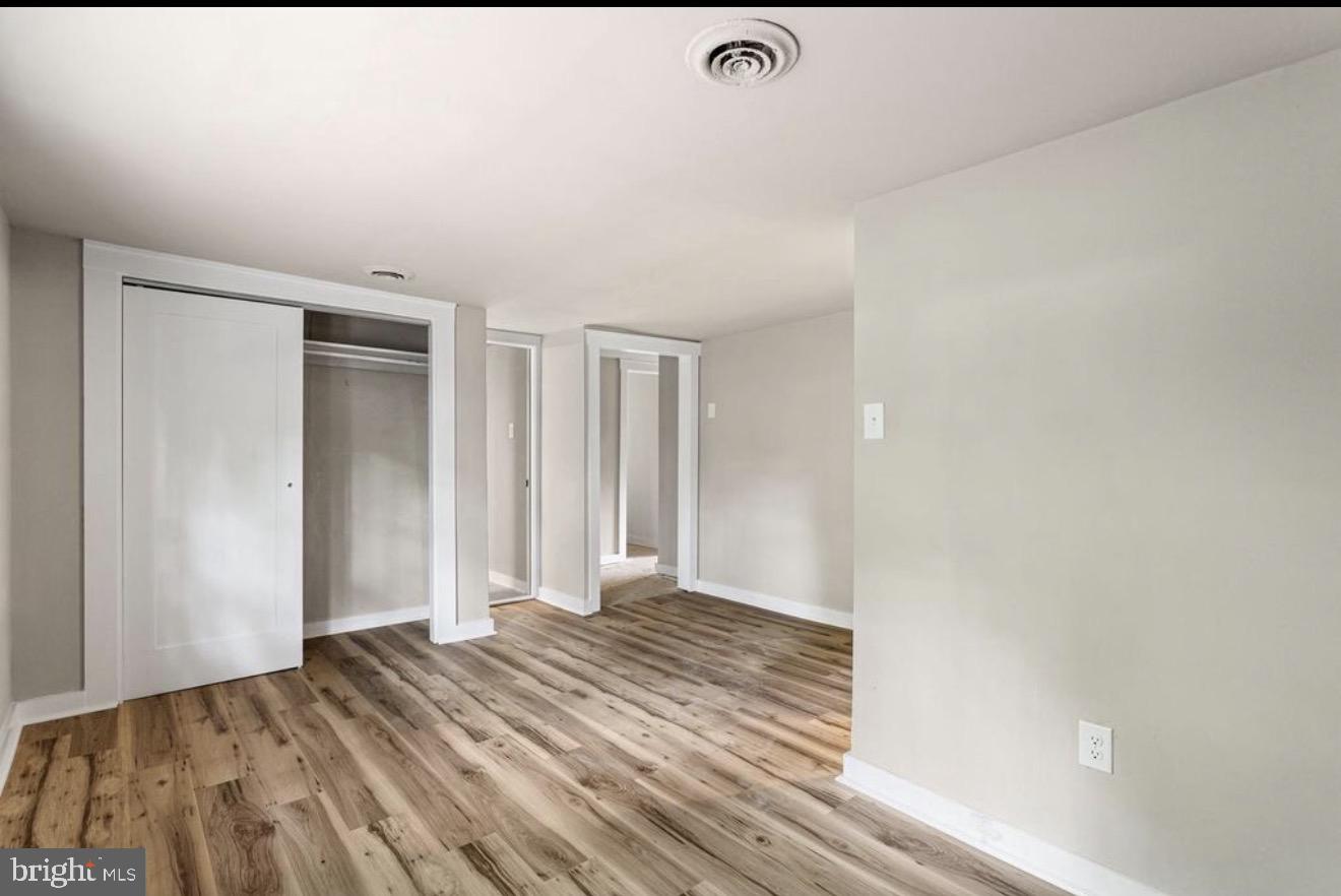 65 Macarthur Ave Property Photo 22