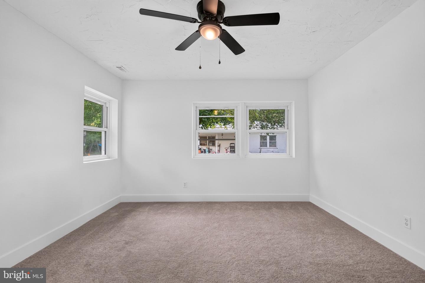 120 Tuckahoe Rd Property Photo 19