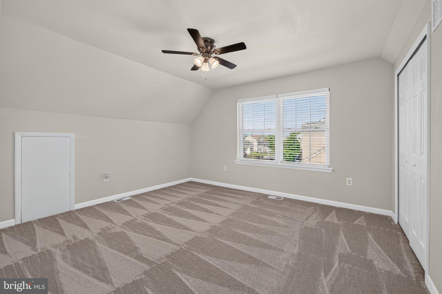114 Sunset Dr Property Photo 17