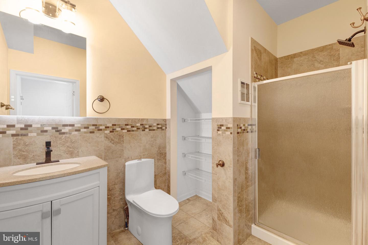 45 E Centre St Property Photo 37