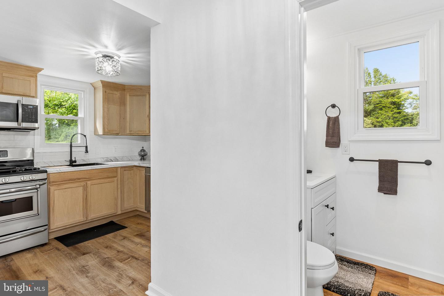 415 Pine Ave Property Photo 16