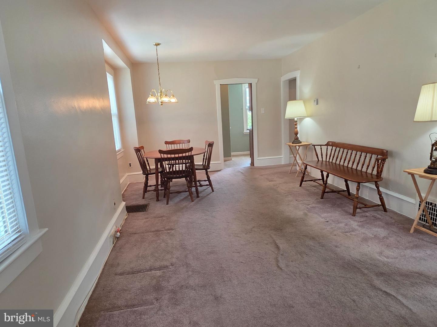 517 West Ave Property Photo 6