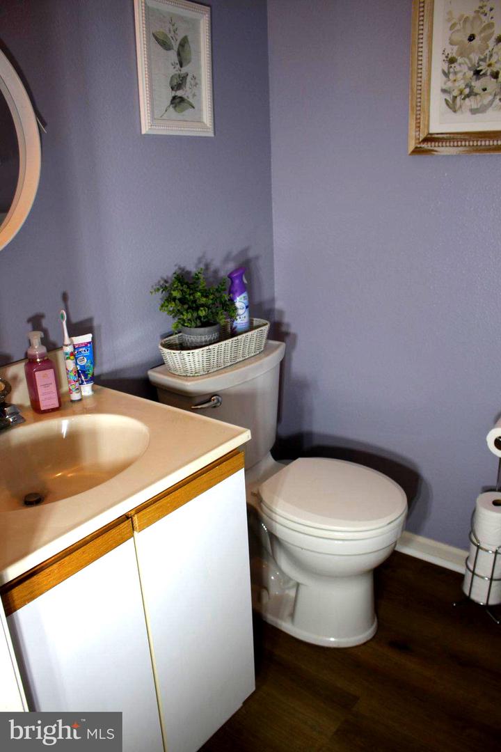 107 Pendragon Way Property Photo 4