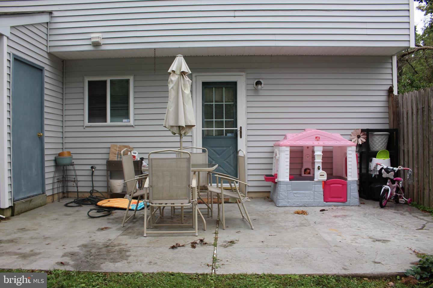 107 Pendragon Way Property Photo 5