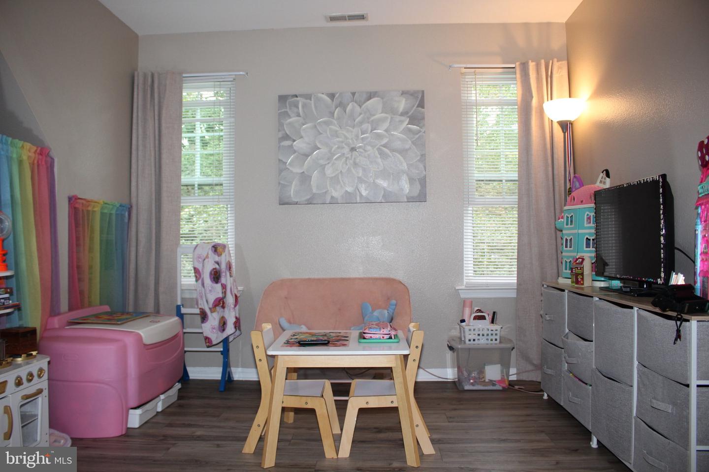 107 Pendragon Way Property Photo 27