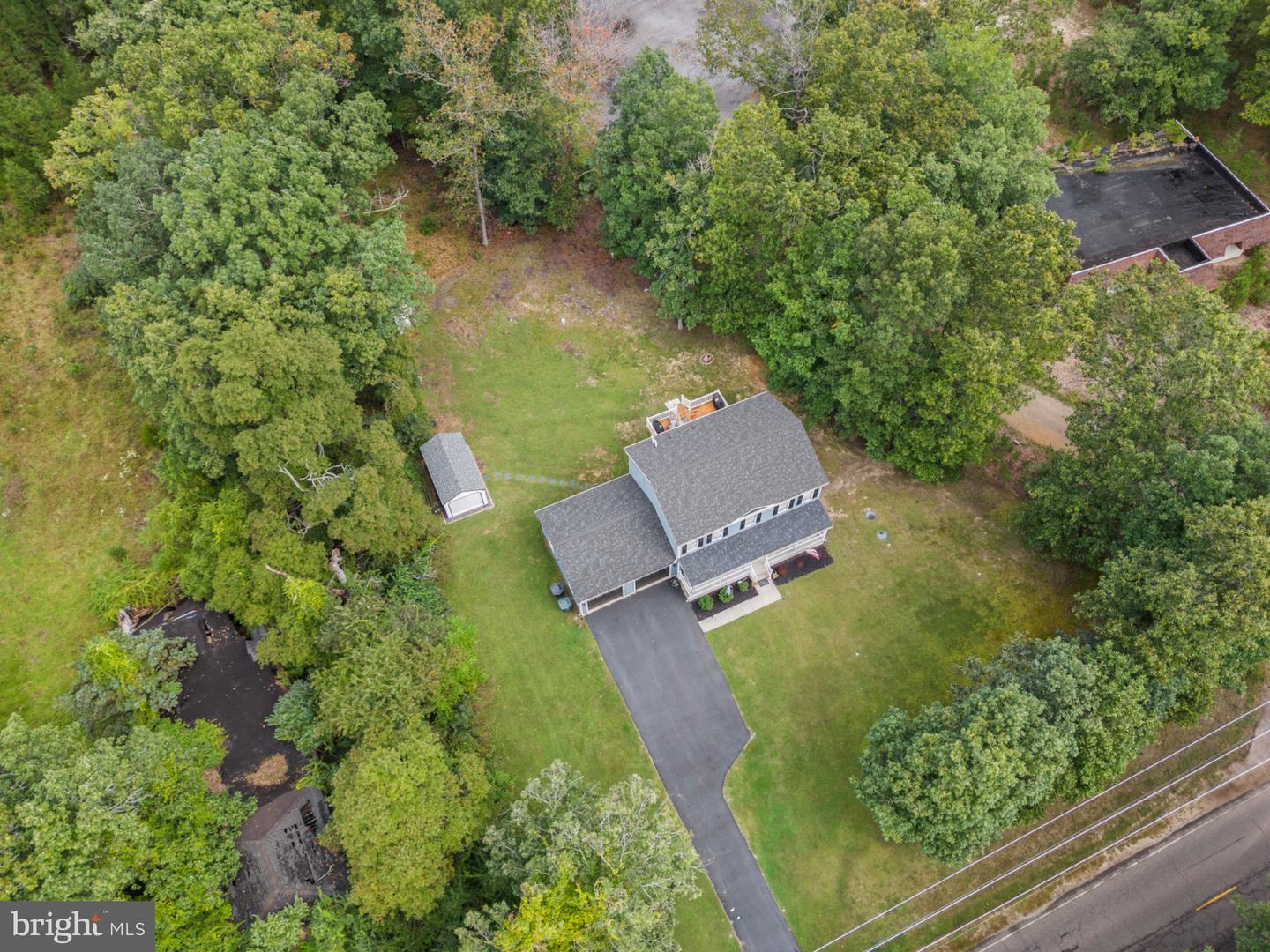 2711 Winslow Rd Property Photo 28