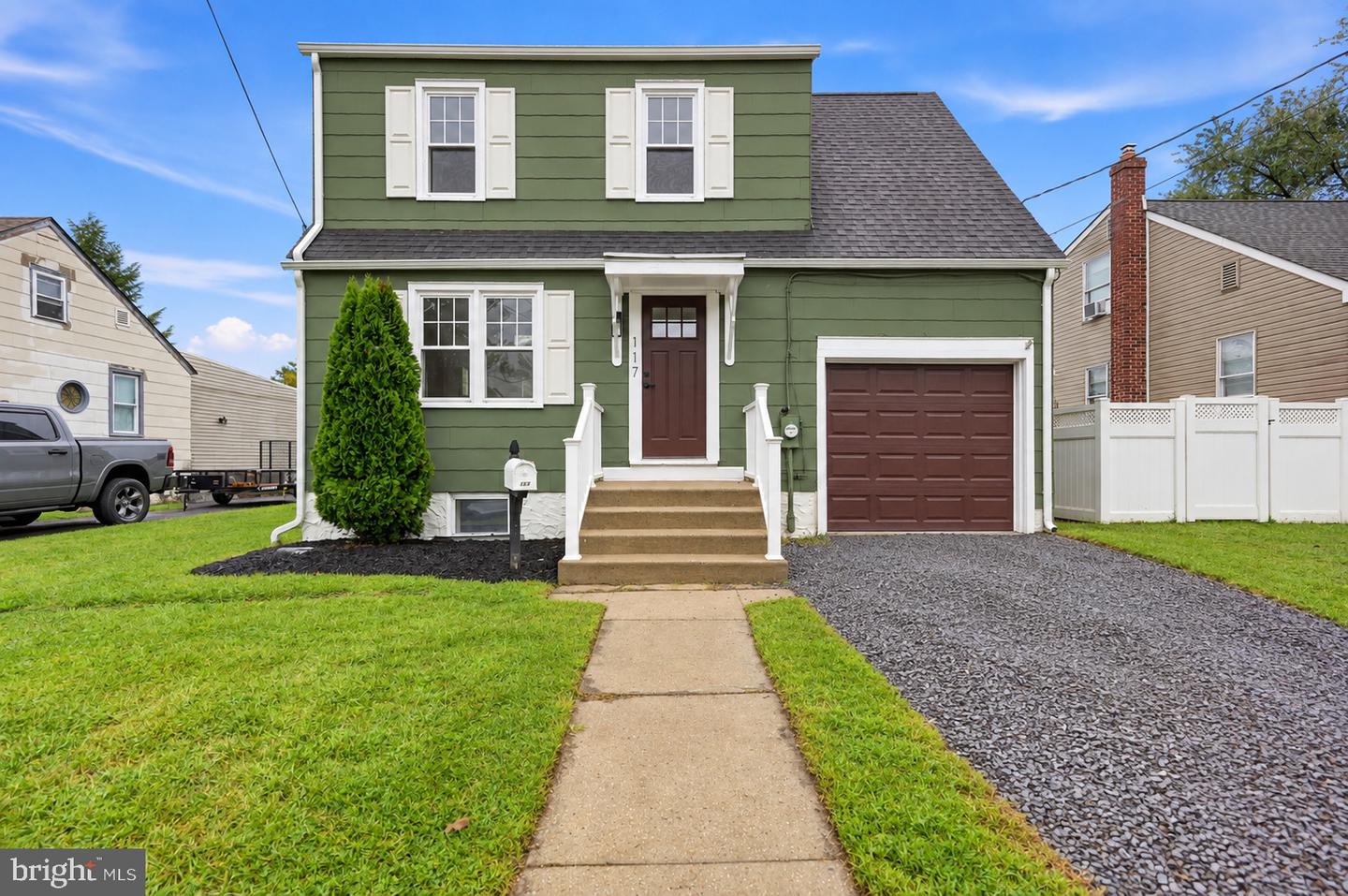 117 LOCUST AVE