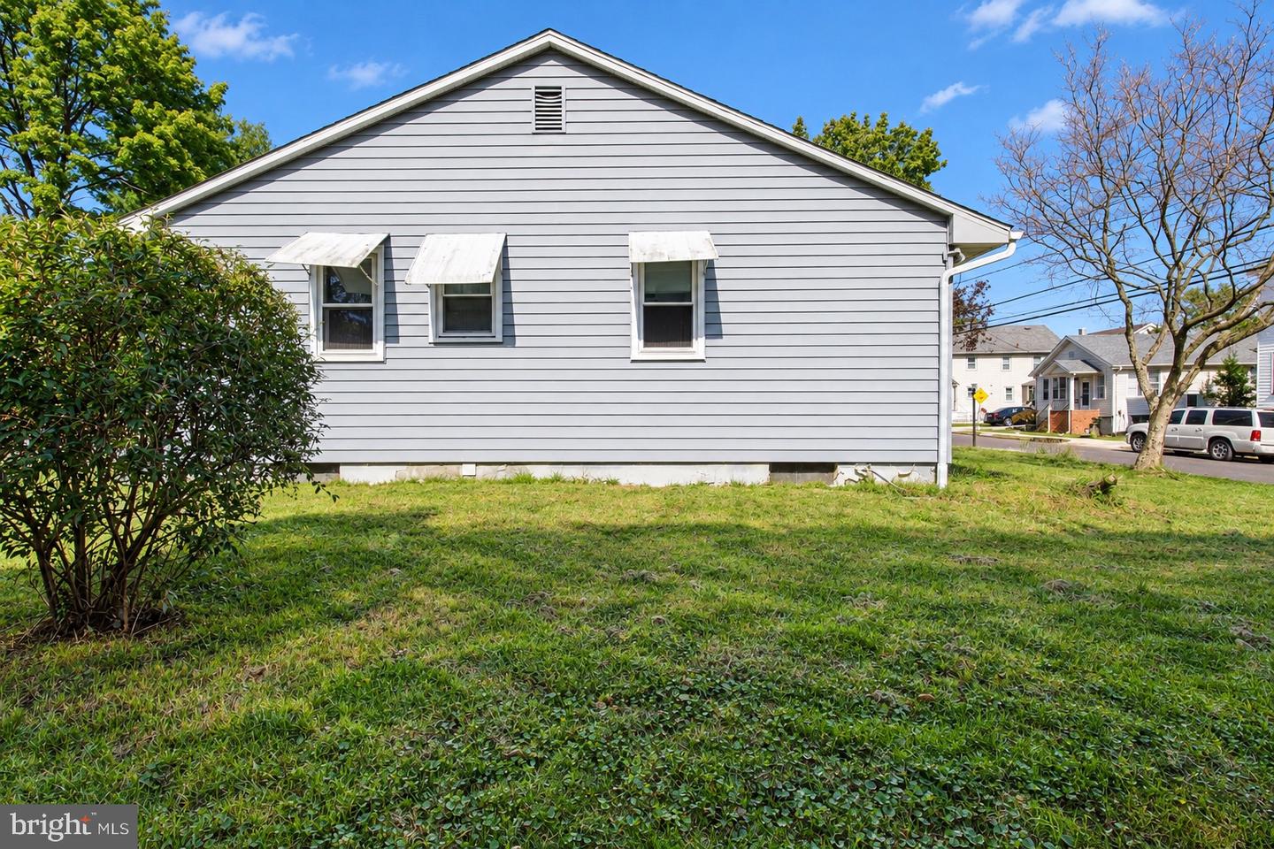 121 S Jackson St Property Photo 32