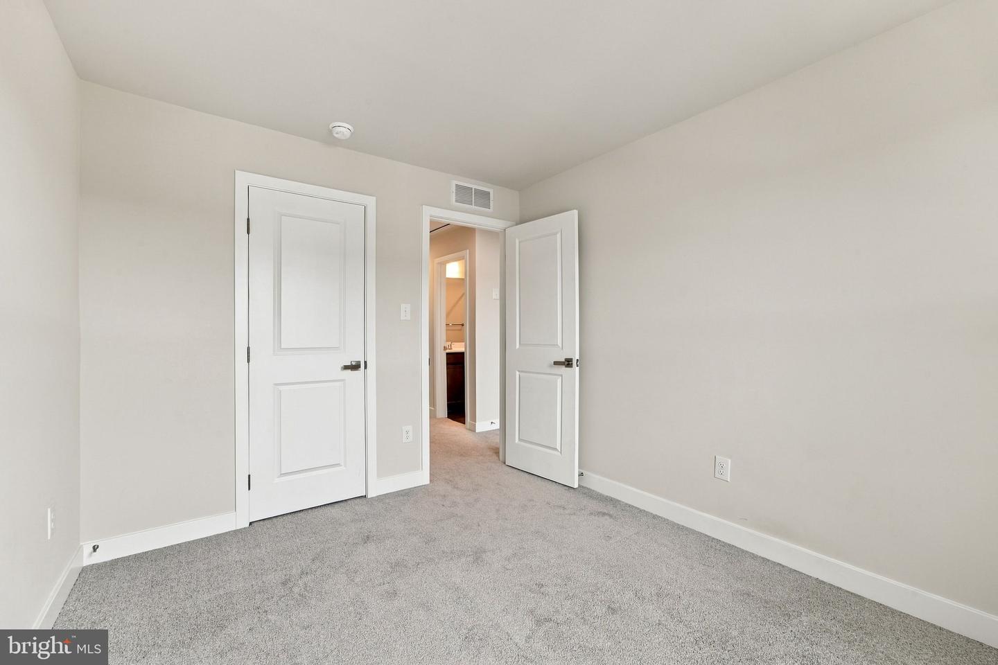 114 Spyglass Hill Dr Property Photo 35