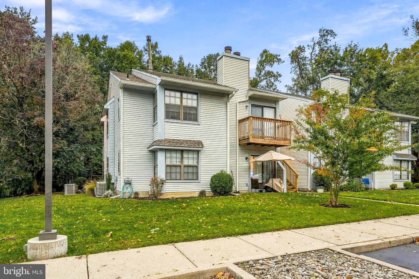 424 DURHAM CT Property Photo 1