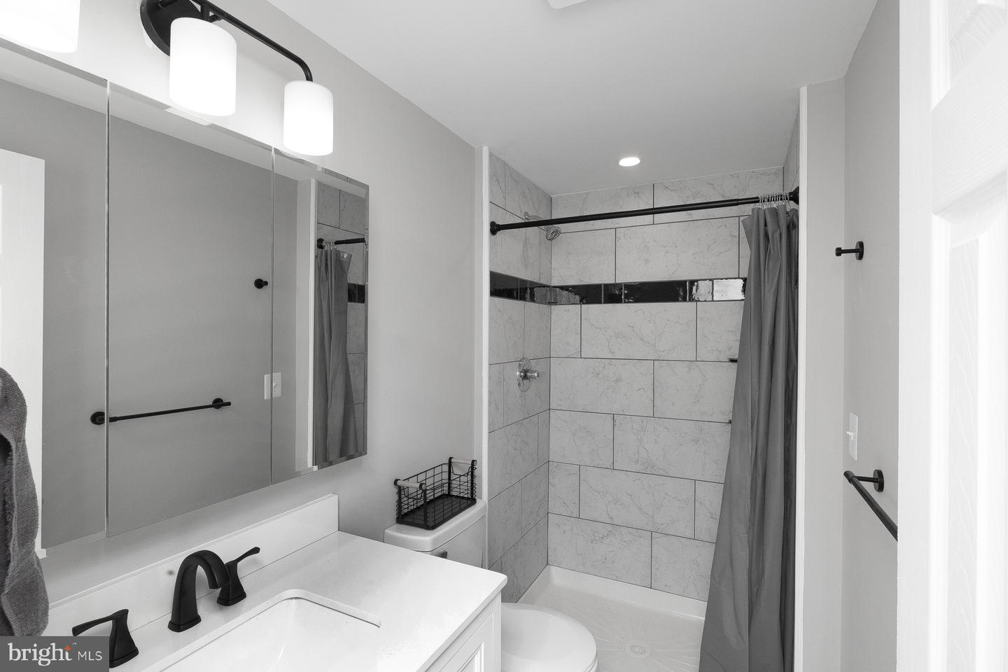 106 Firth Dr Property Photo 10