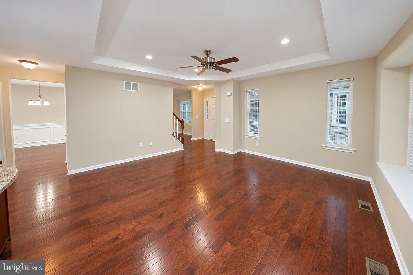 2601 Lexington Mews Property Photo 4