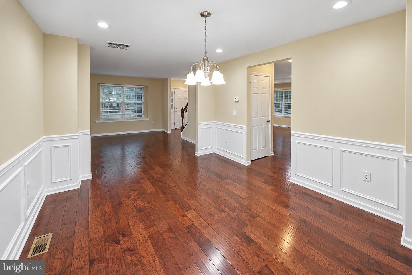 2601 Lexington Mews Property Photo 6