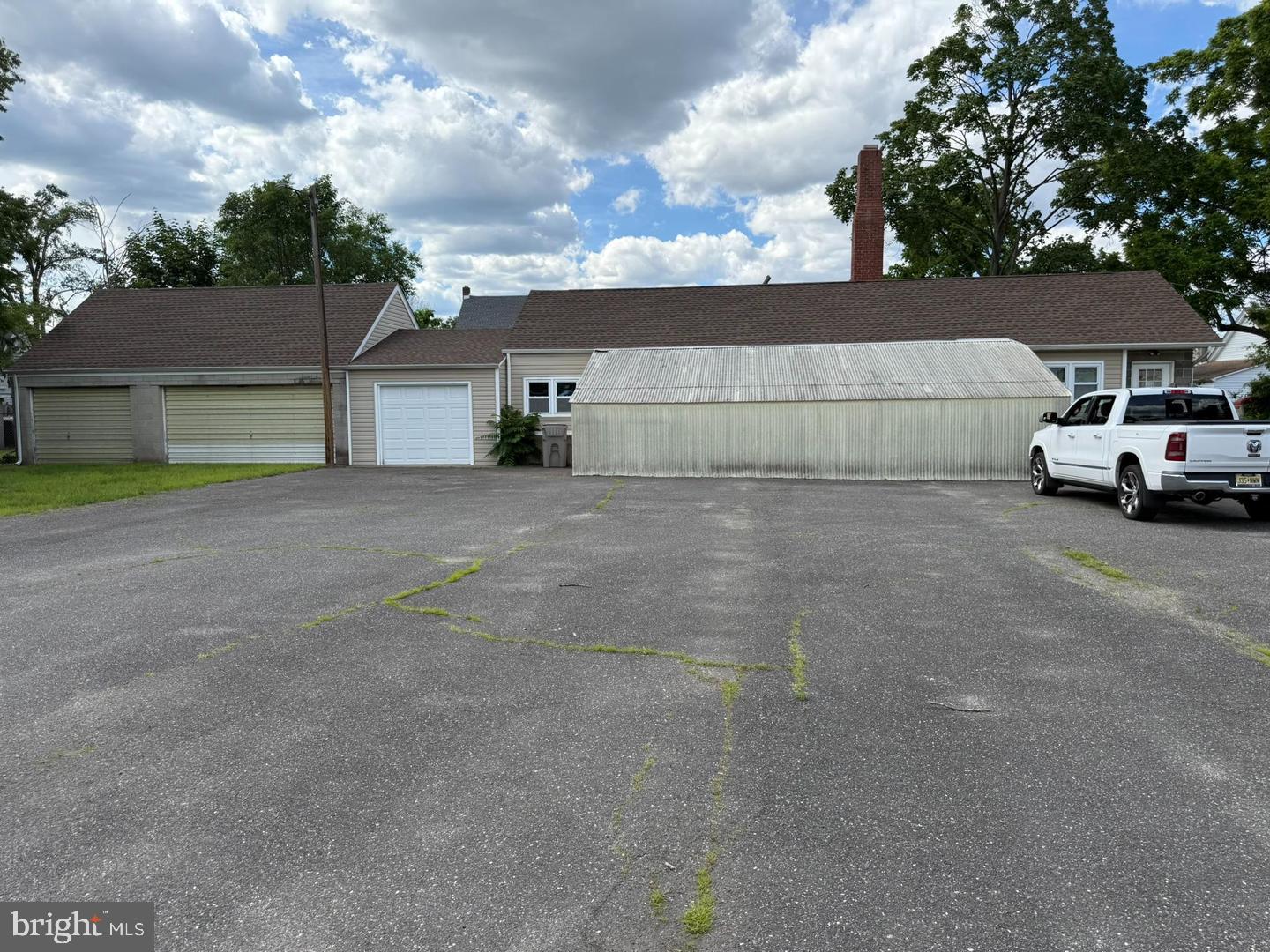 1530 S Delaware St Property Photo 1