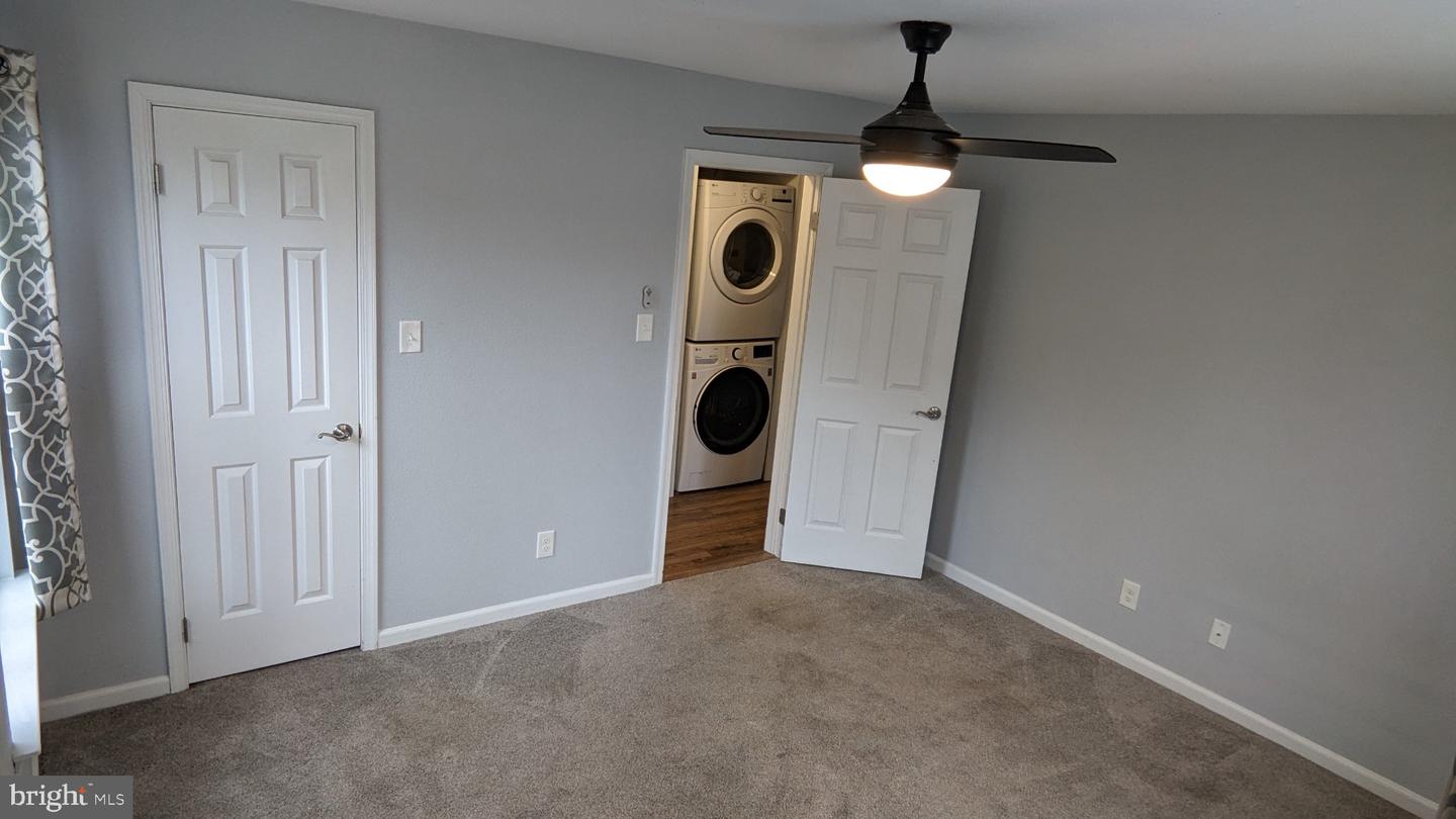 1037 Tristram Cir Property Photo 7