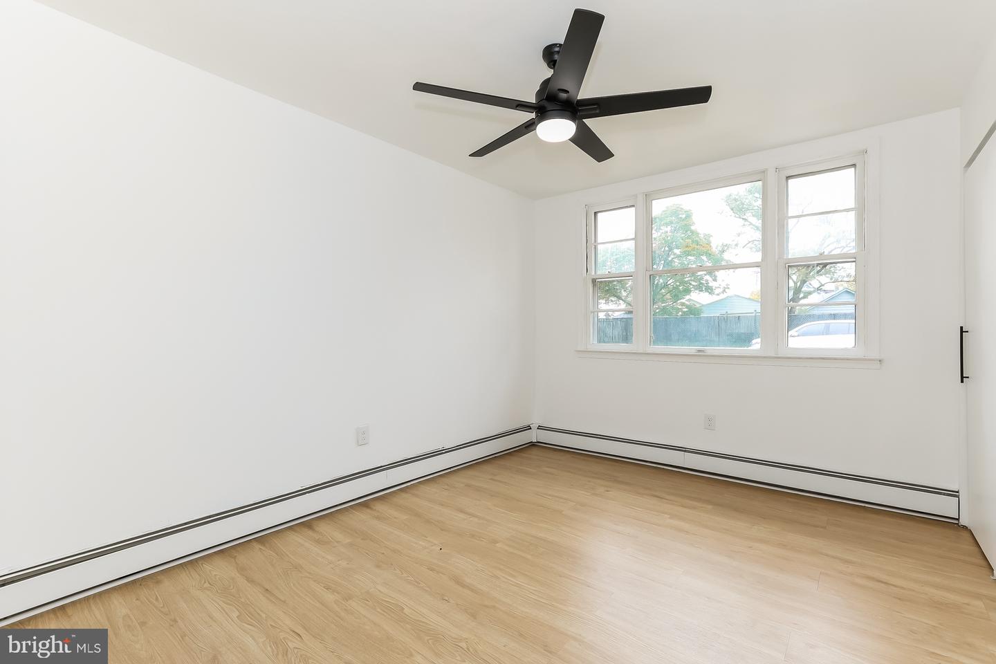 1722 Overbrook Ave #c Property Photo 12