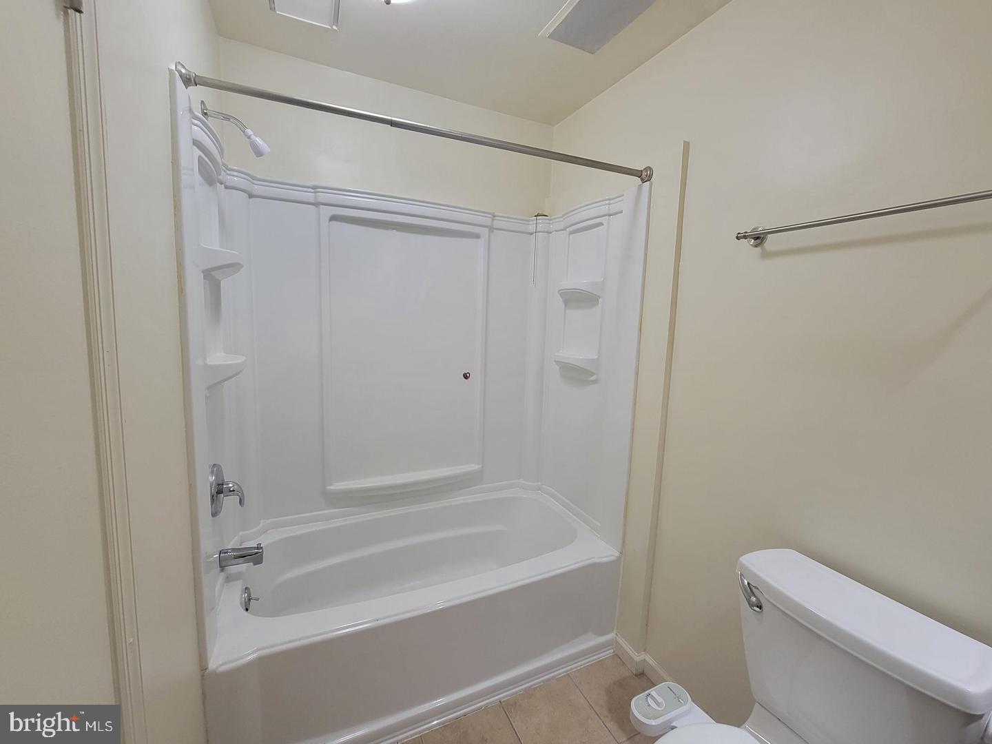 115 Fomalhaut Ave Property Photo 21