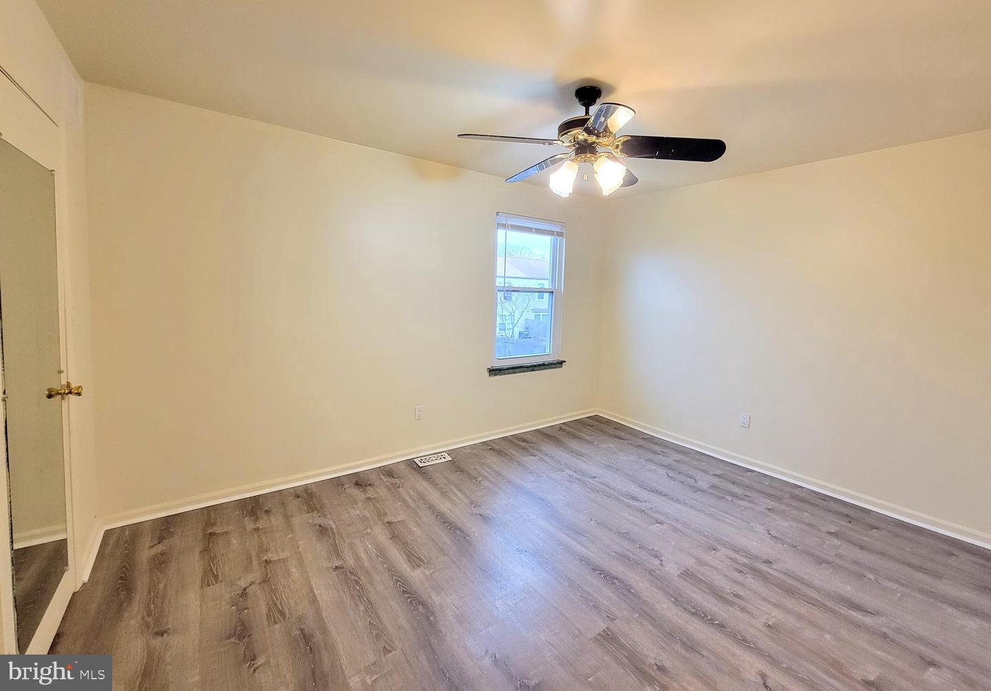 115 Fomalhaut Ave Property Photo 22
