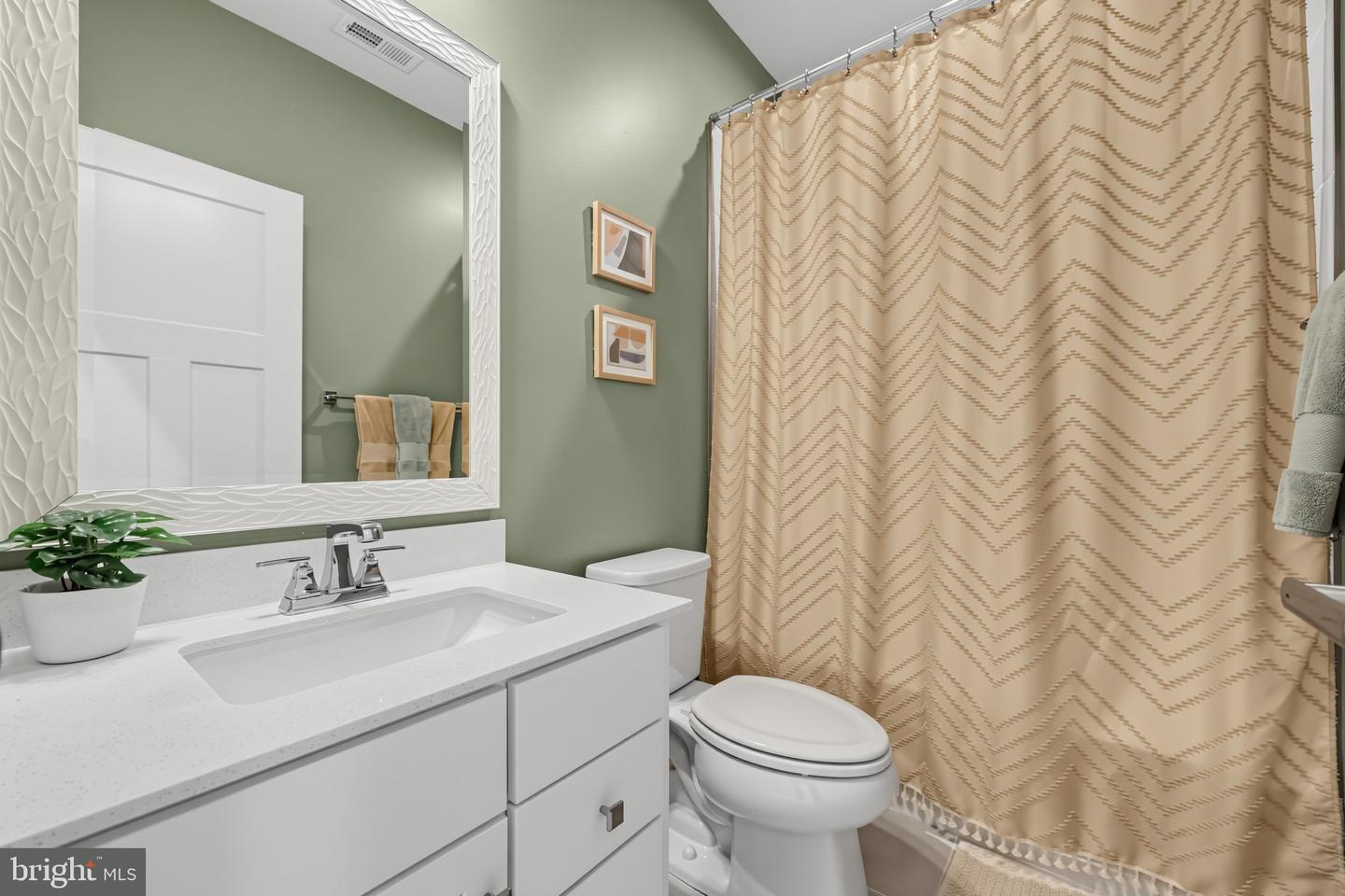 119 Roundstone Run Property Photo 26